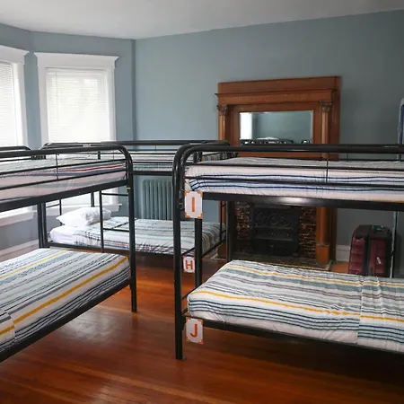 Wrigley Hostel - Chicago (Adults Only)-3