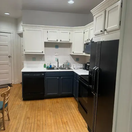 Hollywood Rentals Llc-3