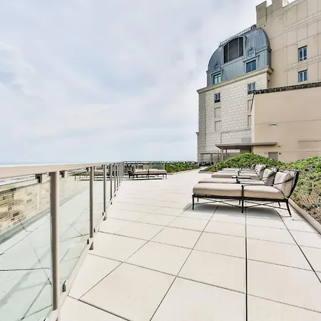 Streeterville 2Br W Pool Roof Gym Nr Lakefront Chi-826-3