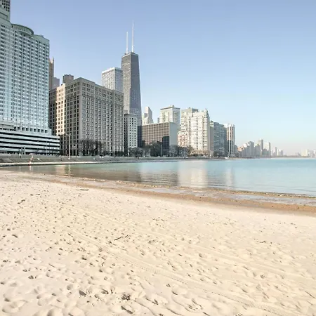 Streeterville 2Br W Pool Roof Gym Nr Lakefront Chi-826-2