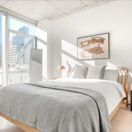 River North 1Br W Gym Pool Roof Nr Riverwalk Chi-816-2