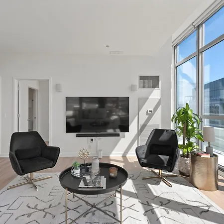 K2 Sky High Apartments With Stunning Chicago Views In West Loop-3