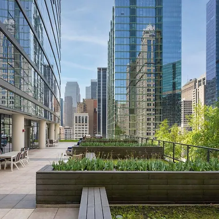 Loop 2Br W Pool Gym Nr Financial District Chi-271-3