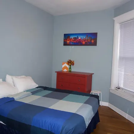 Wrigley Hostel - Chicago-2