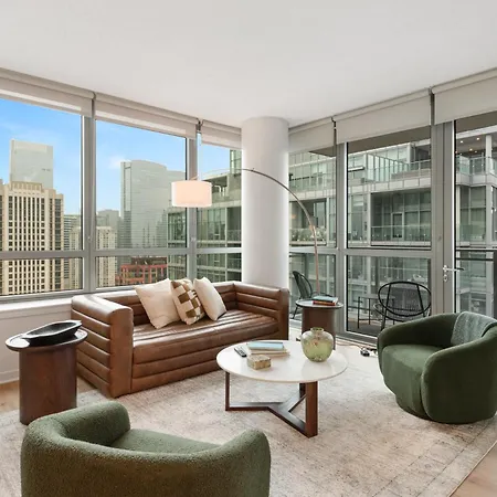 K2 Sky High Apartments With Stunning Chicago Views In West Loop-2