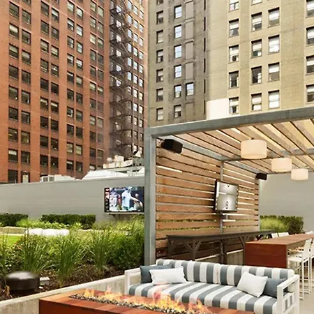Loop 1Br W Gym Pool Nr Chicago Riverwalk Chi-280-2
