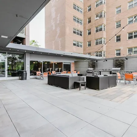 Edgewater Studio W Gym Deck Lounge Nr L Chi-658-3