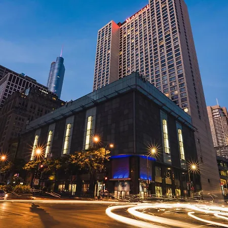 Chicago Marriott Downtown Magnificent Mile-3