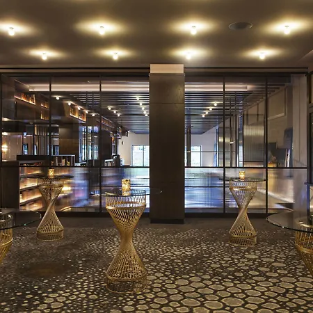 Hotel Emc2, Autograph Collection-2