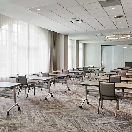 Hyatt Place Chicago Medical/University District-3