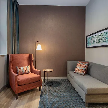 Hilton Garden Inn- Chicago Central Loop-3