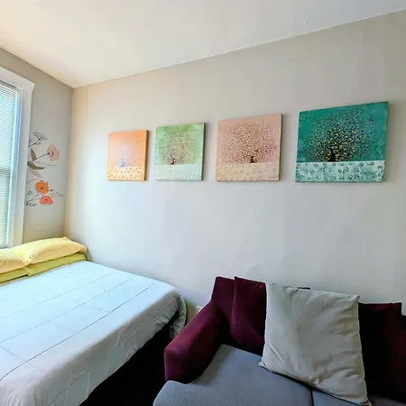 The Avondale Guesthouse-3