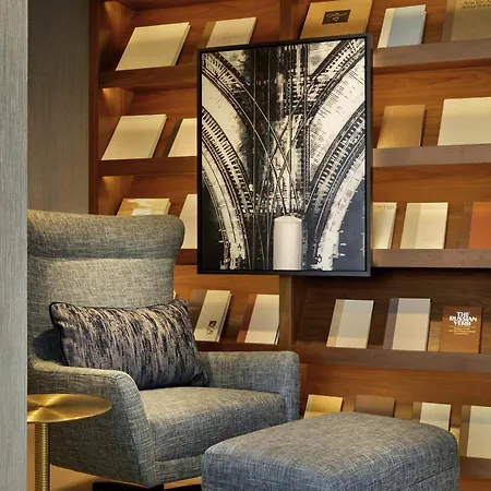 Swissotel Chicago-2