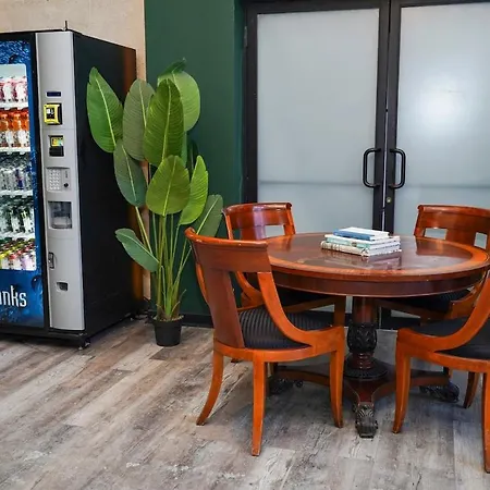 Convenient Cozy 2Br Loft With Optional Parking For 8 Guests Near Mccormick Place, Soldier Field And Lakefront Trail-3