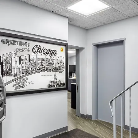 Super 8 By Wyndham Chicago Il-3