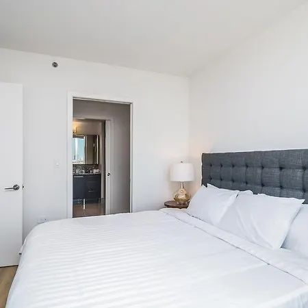 Apartment In River North Downtown Chicago-2