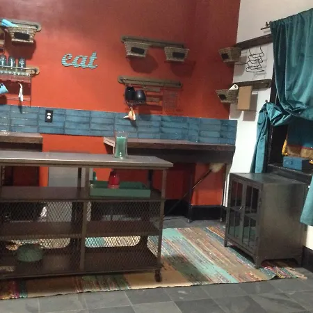Pilsen Roadhouse-2