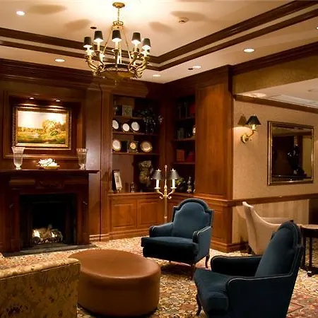 The Seneca Hotel & Suites-2