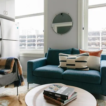 The Plymouth Luxury Suites By Sonder-3
