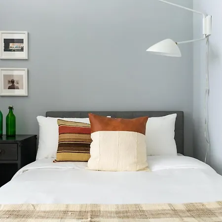 The Plymouth Deluxe Suites By Sonder-2