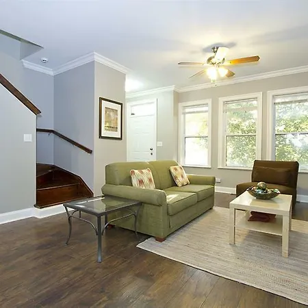 Expansive 4Br In Near West Side By Sonder-2