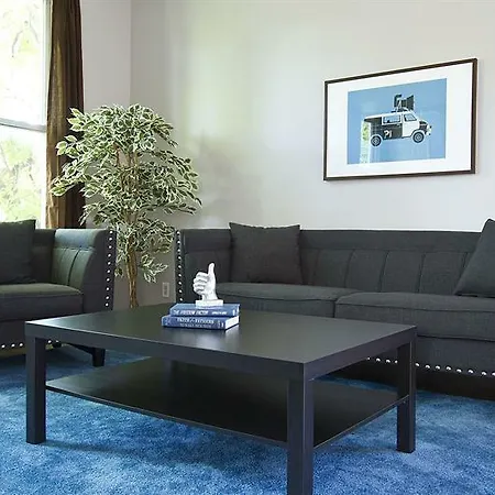 Grand 3Br In Roscoe Village By Sonder-2