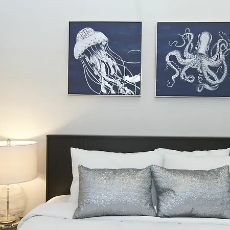 Bright 2Br In Bucktown By Sonder Hotel-3