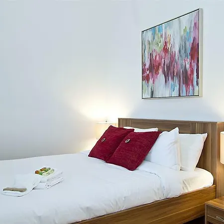 Architectural 2Br In Wicker Park By Sonder Hotel-2