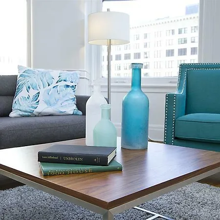 Bold 3Br In The Chicago Loop By Sonder-2