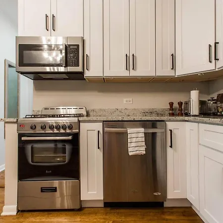 ✪ Cozy 1 Bedroom Close To Downtown Chicago ✪-2