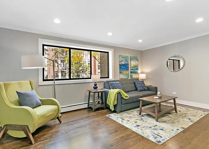 1Br Well Lit, Modern & Complete Apt Near Shops - Oakdale 302 Rep Chicago