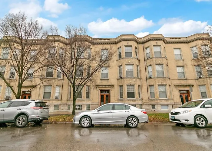 Comfy 2Br Apartment Near Wrigley Field - Grace 3 Chicago