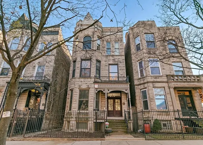 3Br Perfect Getaway Chicago Apartment - Newport 2