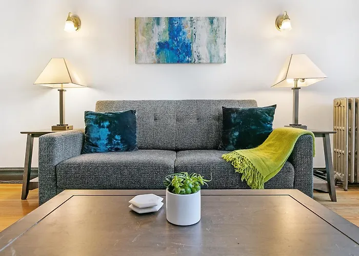 Your 1Br Homey Haven In Vibrant Chicago - Larchmont 1A-3A