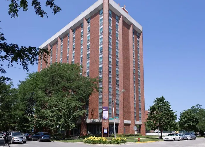 Frontdesk 1 Bedroom Apt With City View In Ravenswood Chicago