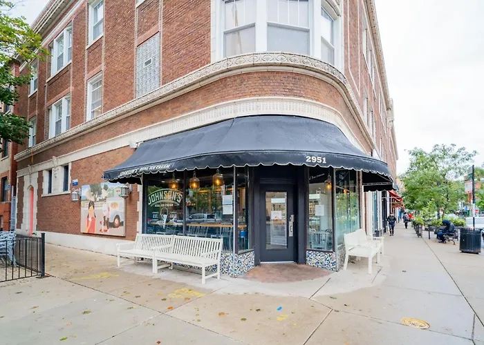 Decom Comfy And Complete Studio Apt Near Boystown - Oakdale 317 Rep
