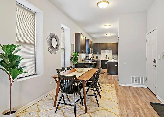 4Br Classy & Radiant Apt In Wicker Park - Blackhawk 3F Chicago
