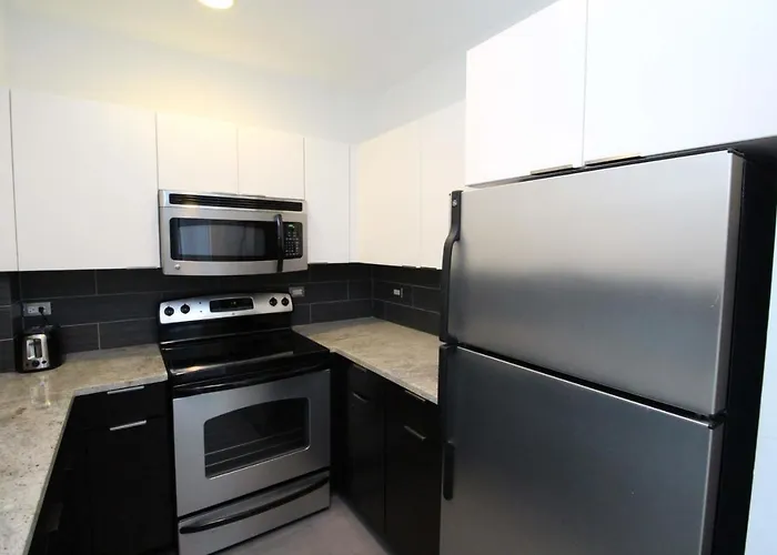 Frontdesk Trendy Studio Apt In Hyde Park Apartamento Chicago