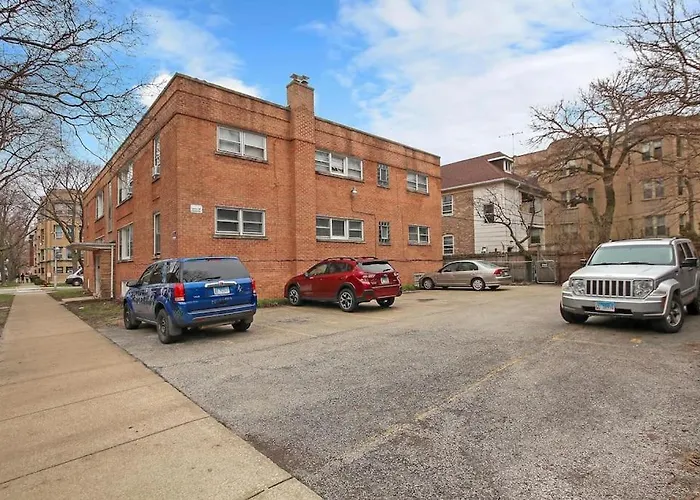 3Br Homey & Spacious Apt - Paulina 1S Chicago acceptant les animaux