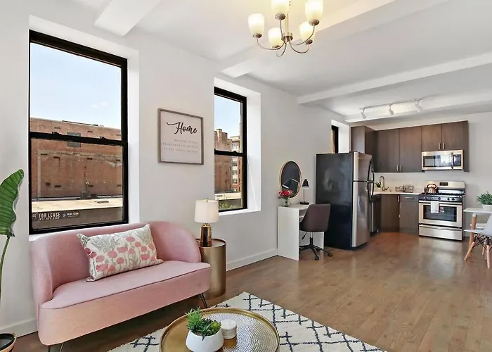 1Br Peaceful & Complete Apt With In-Unit Laundry - Lake 303 Chicago