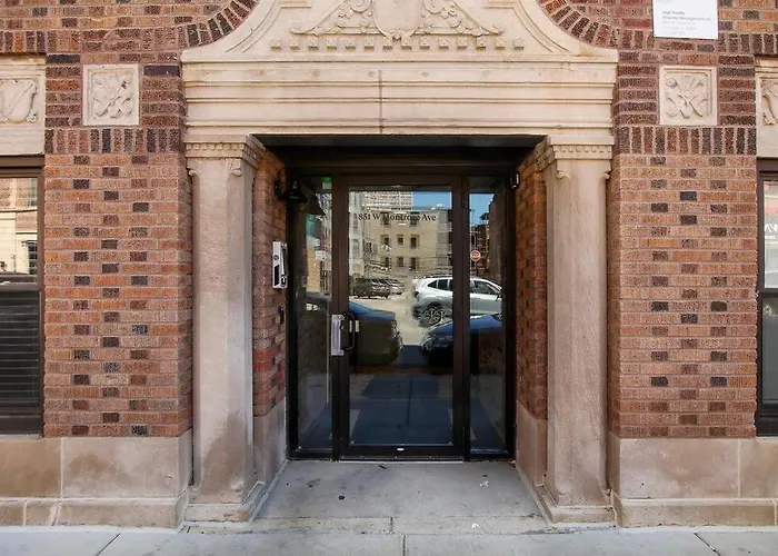 Cozy Studio Apt With In-Unit Laundry And Wi-Fi! - Montrose 111