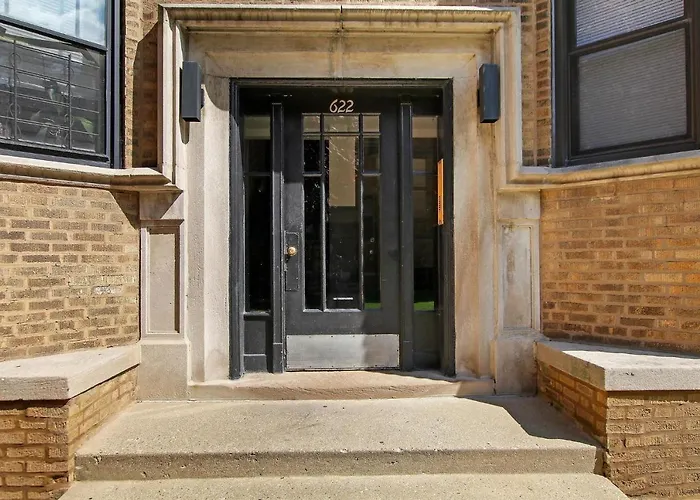 3Br Amazing, Fully Furnished Apt In East Lakeview - Stratford 3S