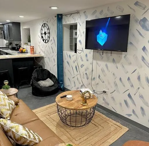 Modern 2Br Apartment West Loop Free Parking Chicago