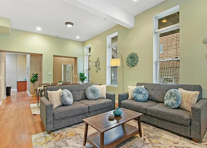 Splendid 4Br Apt Close To Bars & Restaurants - Damen 1R Chicago