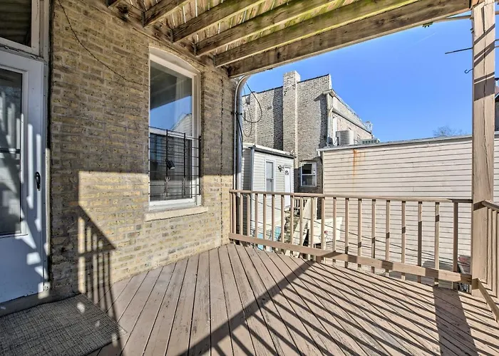 Elegant Chicago Retreat With Spacious Balcony! acceptant les animaux