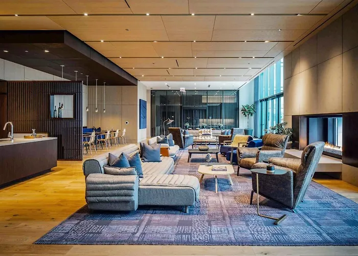 S Loop Studio W Pool Gym Spa Nr Grant Park Chi-739