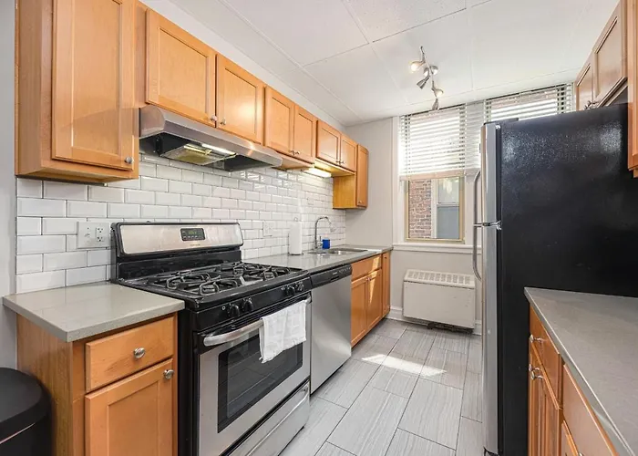 Frontdesk Spacious 3 Bedroom Apt Near Jackson Park