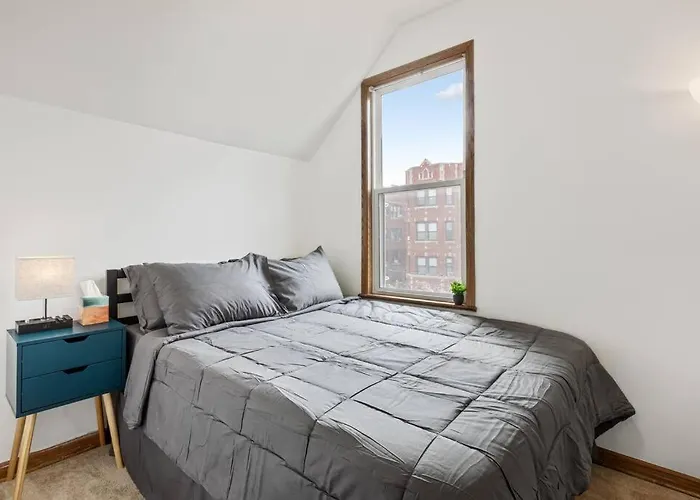 Appartement Bright And Modern 2Br Apt With Parking And Laundry à Chicago acceptant les animaux