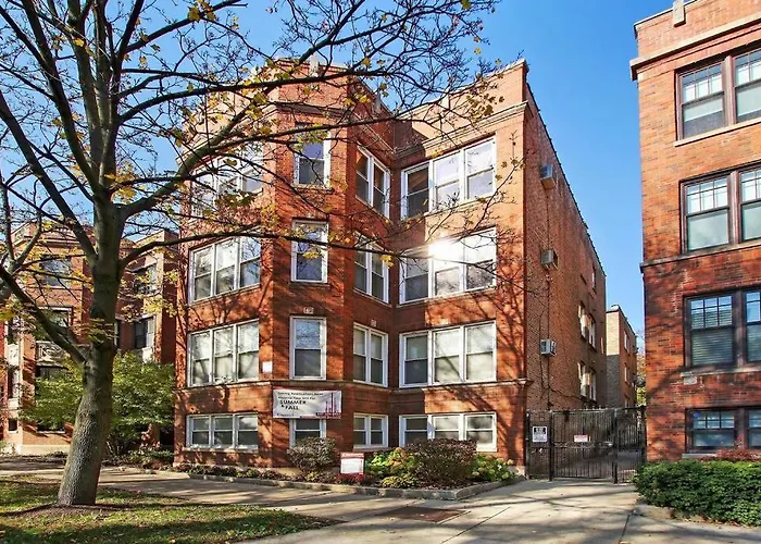 Great Location! 15 Min From Dt -Historic Hyde Park