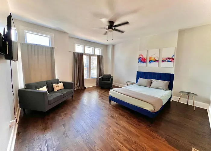 Luxury Chicago Th Is A 10-Minute Drive To Dwtn, Perfect For City Access Rsv Now Apartamento que aceita animais de estimação